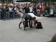 Uliczny pokaz breakdance