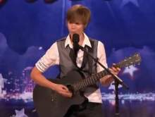 Dziewczyna podobna do Justina Biebera w Amerykańskim Mam Talent