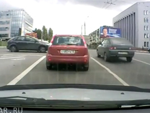 Kraksy samochodowe na rosyjskich drogach