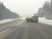 Nissan Navara zamienił się w drobny pył...